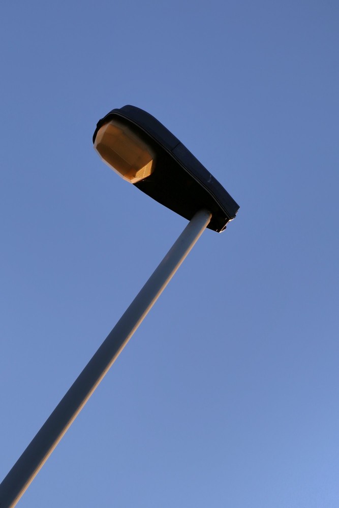 het gemeentebestuur wil de klassieke openbare verlichting geleidelijk vervangen door LED-verlichting