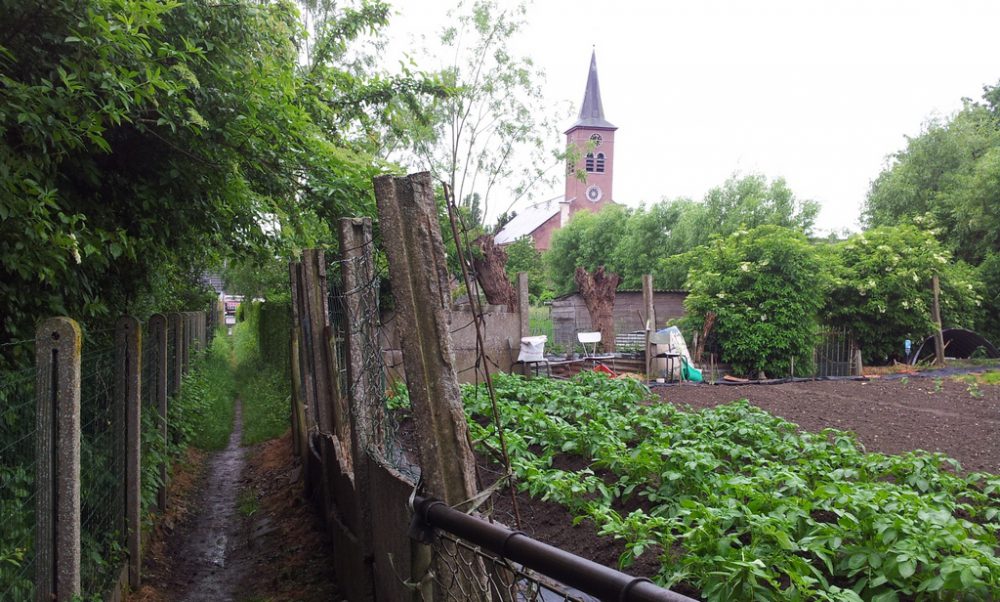 Foto van de vrijwilligersvereniging van hun eerste Groene Halten Wandeling